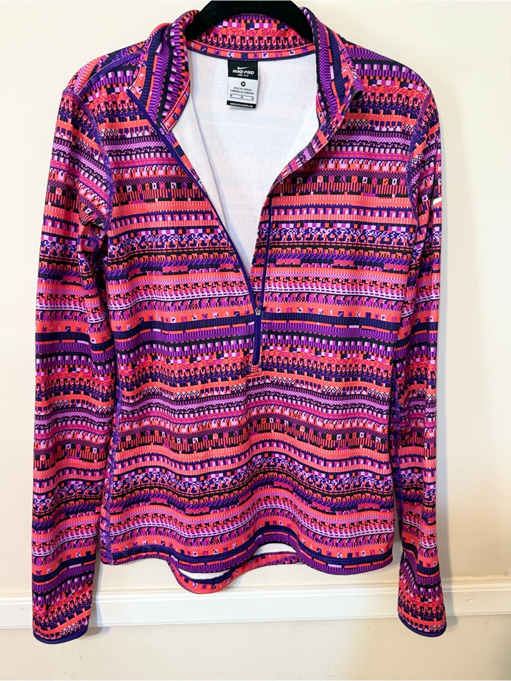 Nike Pro | Women's Quarter-Zip Lightweight Geometric Pullover | Size Medium